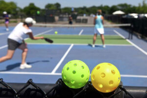 How To Clean Your Pickleball Paddle