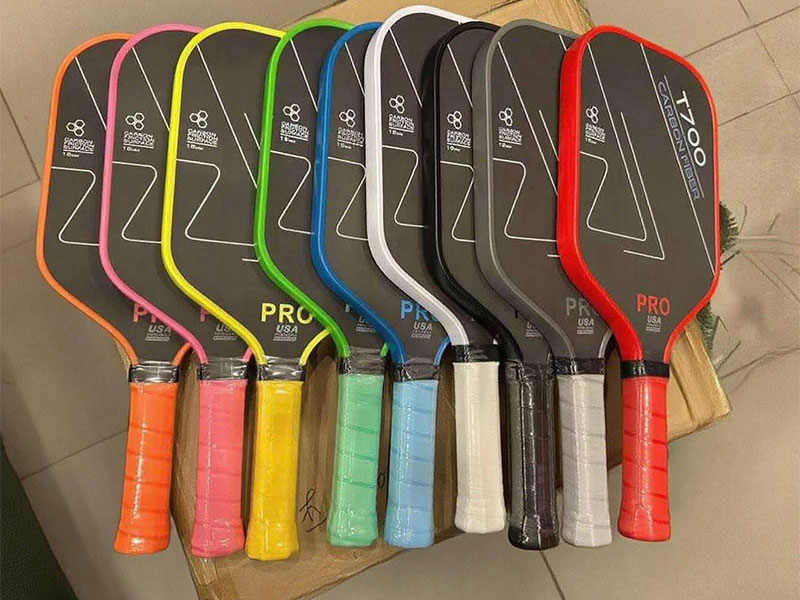 T700-Carbon-Fiber-Pickleball-Paddle-1