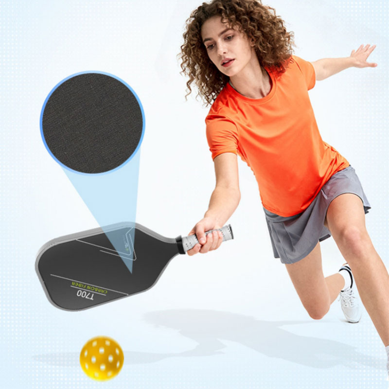 T700-Carbon-Fiber-pickleball-paddle-5